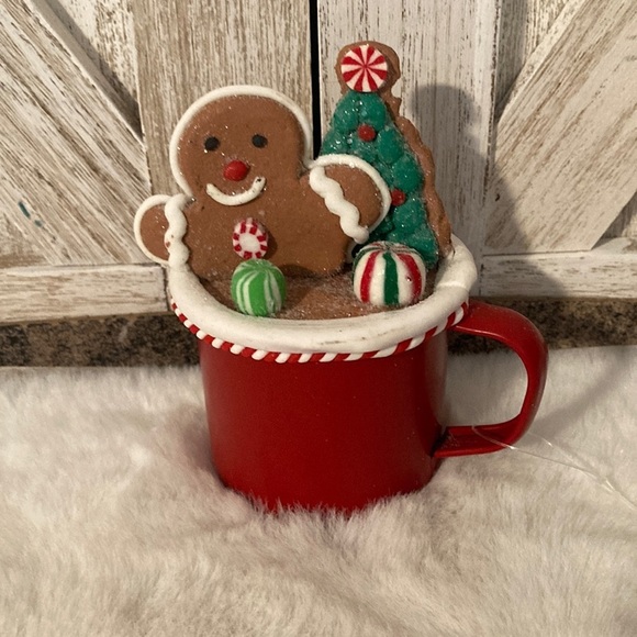 Gingerbread Man In Mug Decor - Picture 1 of 6
